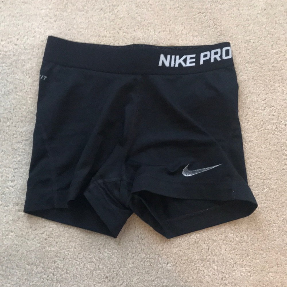Active Shorts - Nike Pro by Nike